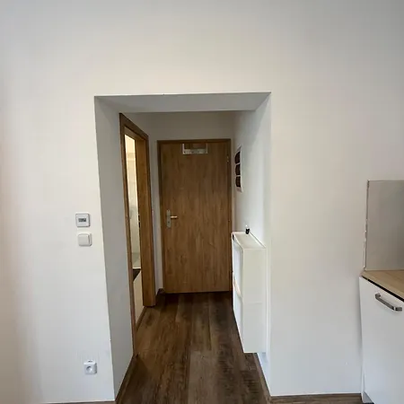 Moderni A Utulny 2kk, Idealni Pro Pary *